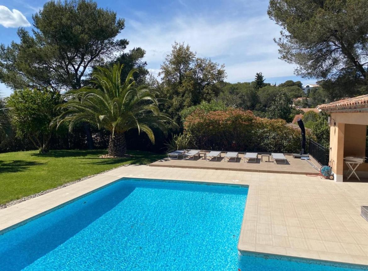 Belle Villa Dans Clos Prive - Saint Raphael Boulouris Экстерьер фото