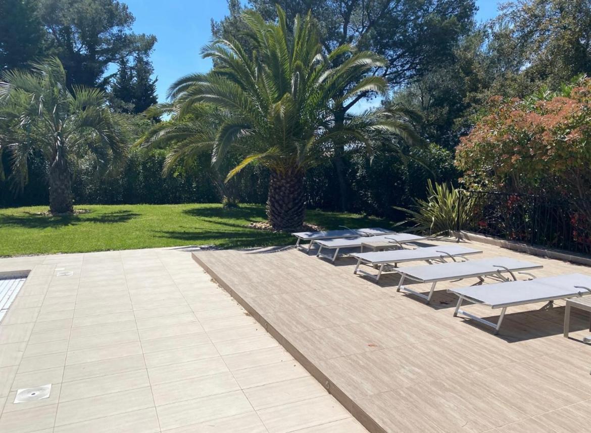 Belle Villa Dans Clos Prive - Saint Raphael Boulouris Экстерьер фото