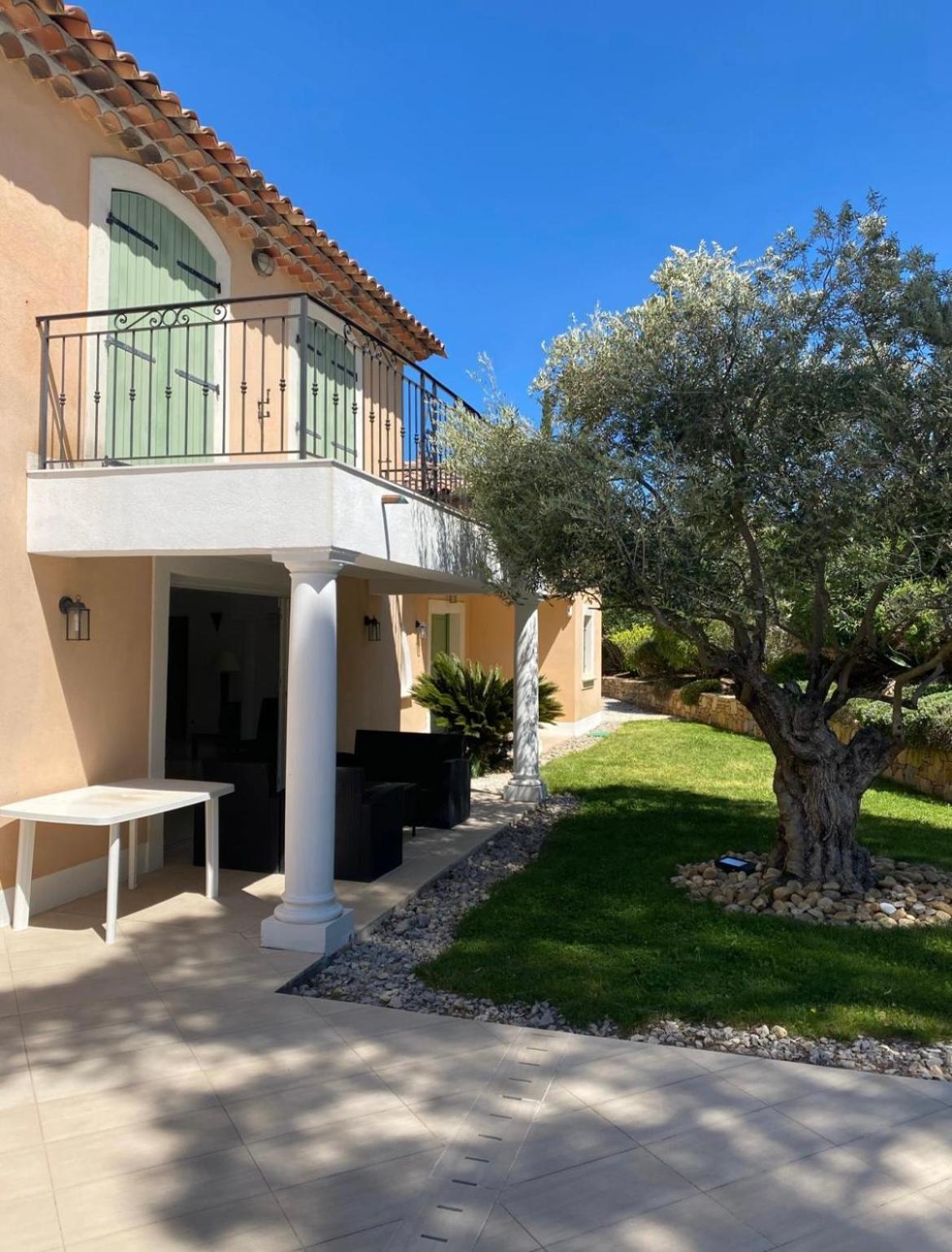 Belle Villa Dans Clos Prive - Saint Raphael Boulouris Экстерьер фото